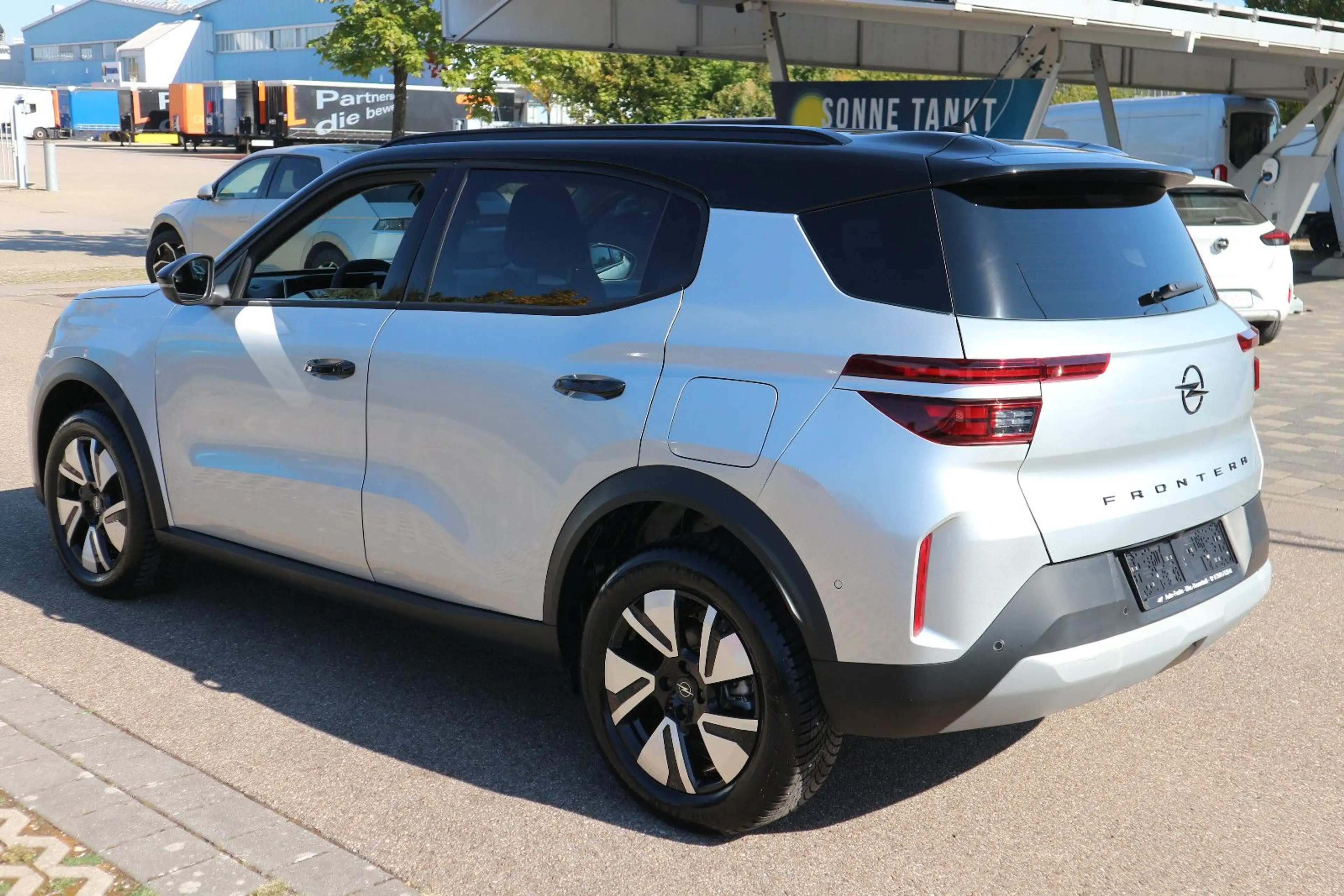 Opel Frontera Electric GS 83 kW Kamera Sitzheizung — photo 4