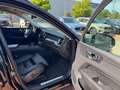 Volvo XC60 B4 B Plus Dark+AHZV+Fahrerassist.Pak+360° Schwarz - thumbnail 18