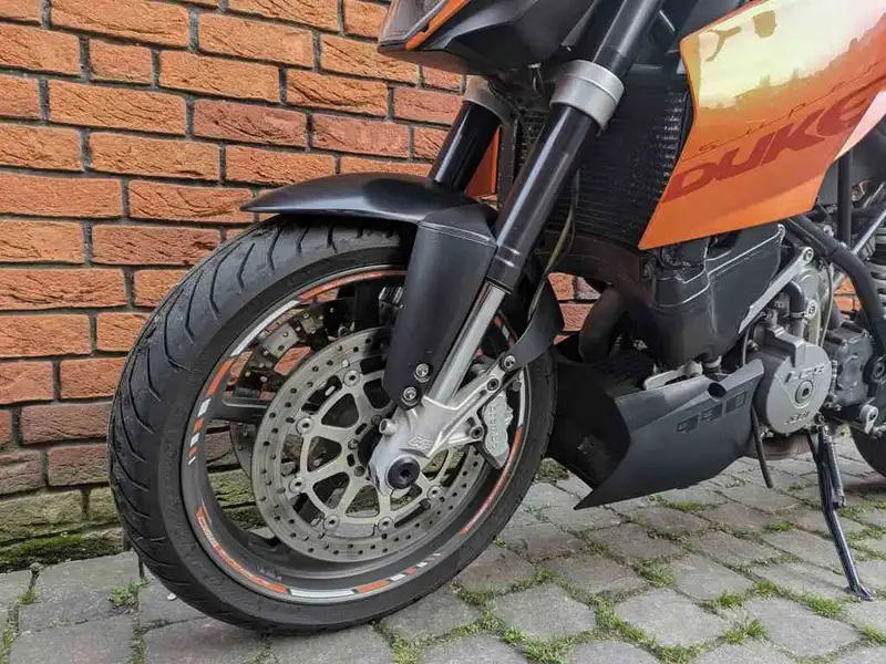 KTM 990 Super Duke - foto 4
