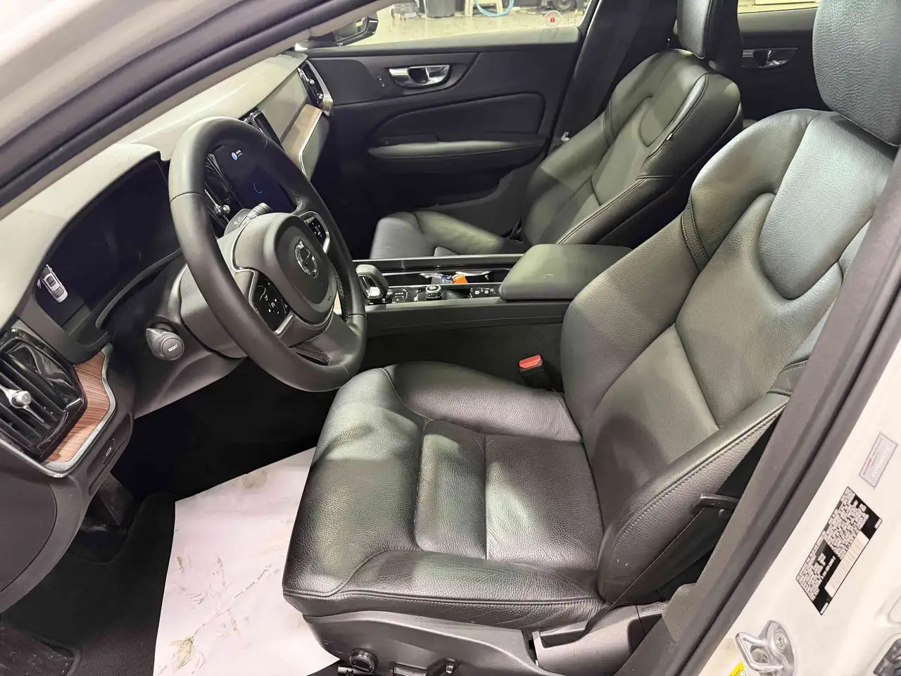 Volvo S60 снимка Volvo S60