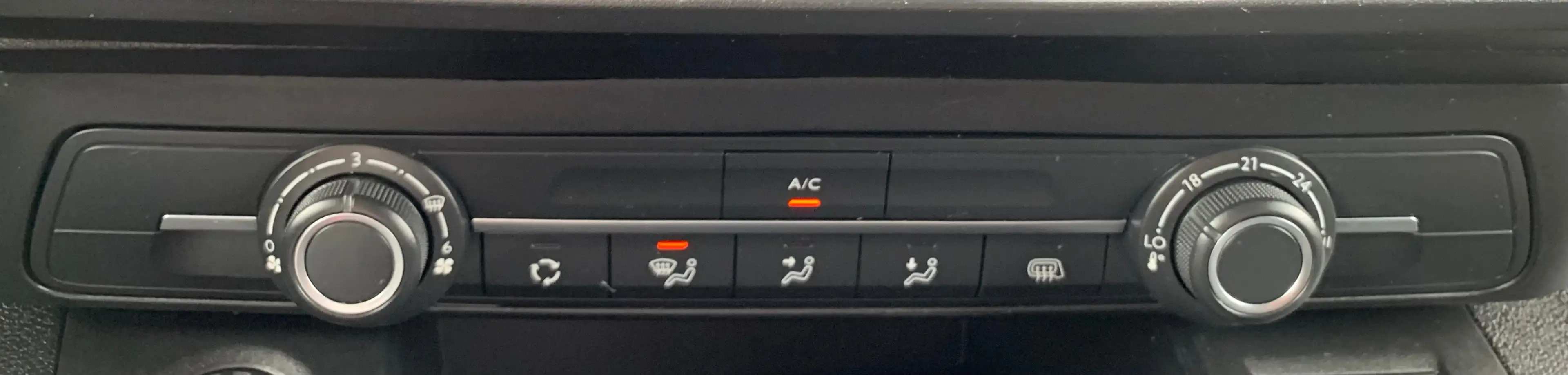 Peugeot Partner XL 1.5 HDI 102CV / LONG CHÂSSIS / 3 PLACES / GRAND GPS / CARPLAY / AIRCO / CRUISE / PDC / 11.488€ HTVA / — photo 20