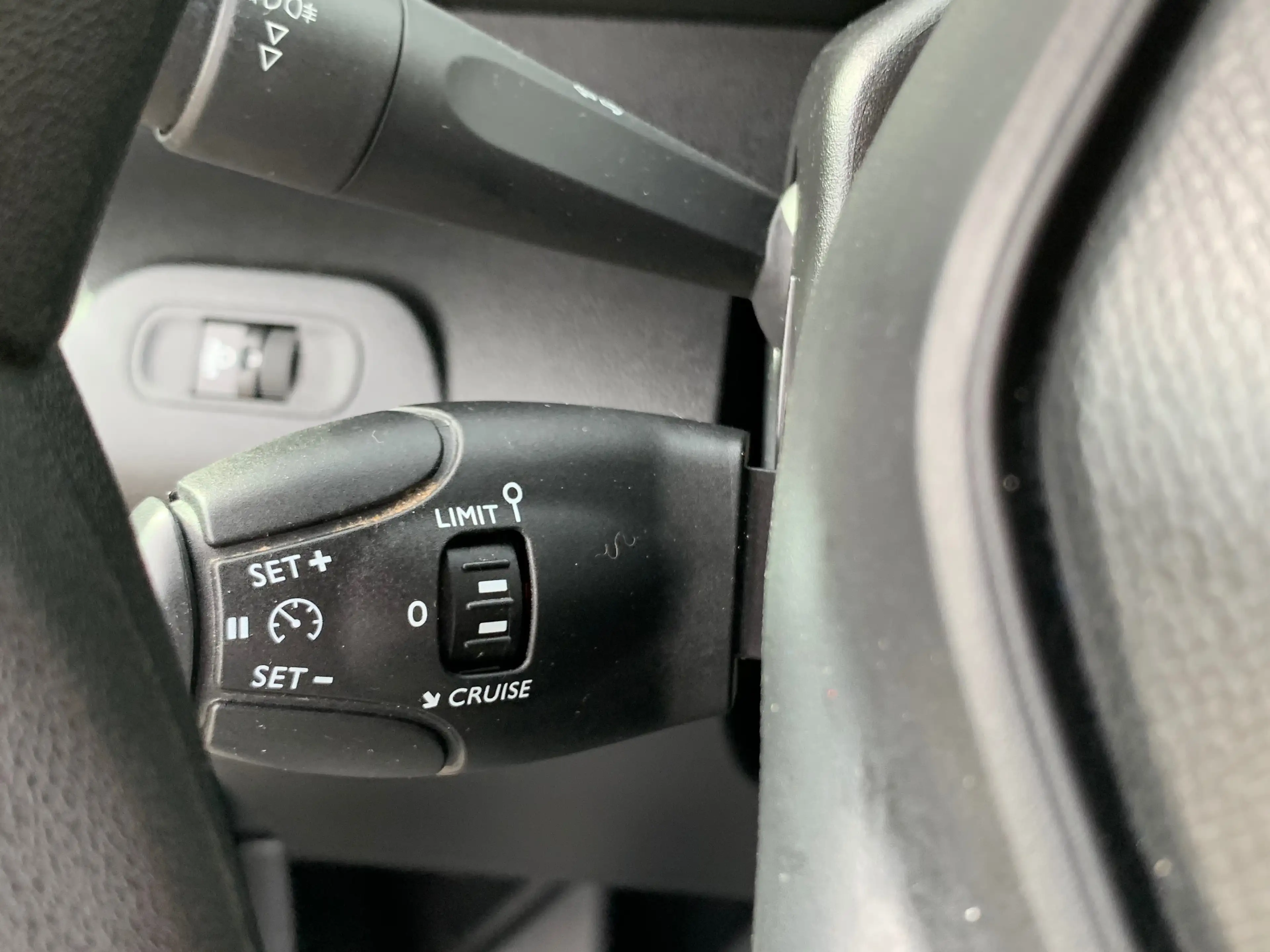 Peugeot Partner XL 1.5 HDI 102CV / LONG CHÂSSIS / 3 PLACES / GRAND GPS / CARPLAY / AIRCO / CRUISE / PDC / 11.488€ HTVA / — photo 15