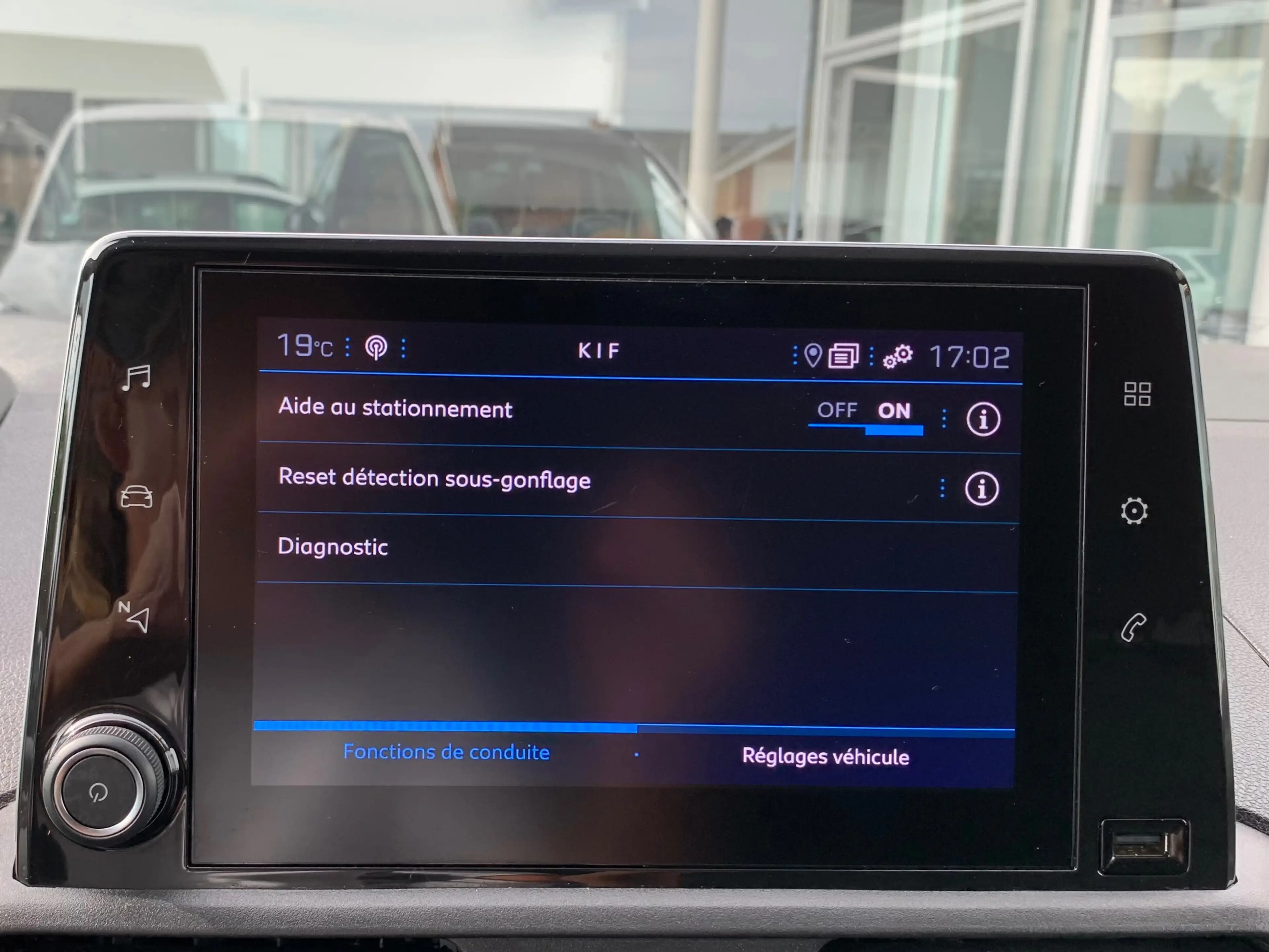 Peugeot Partner XL 1.5 HDI 102CV / LONG CHÂSSIS / 3 PLACES / GRAND GPS / CARPLAY / AIRCO / CRUISE / PDC / 11.488€ HTVA / — photo 23