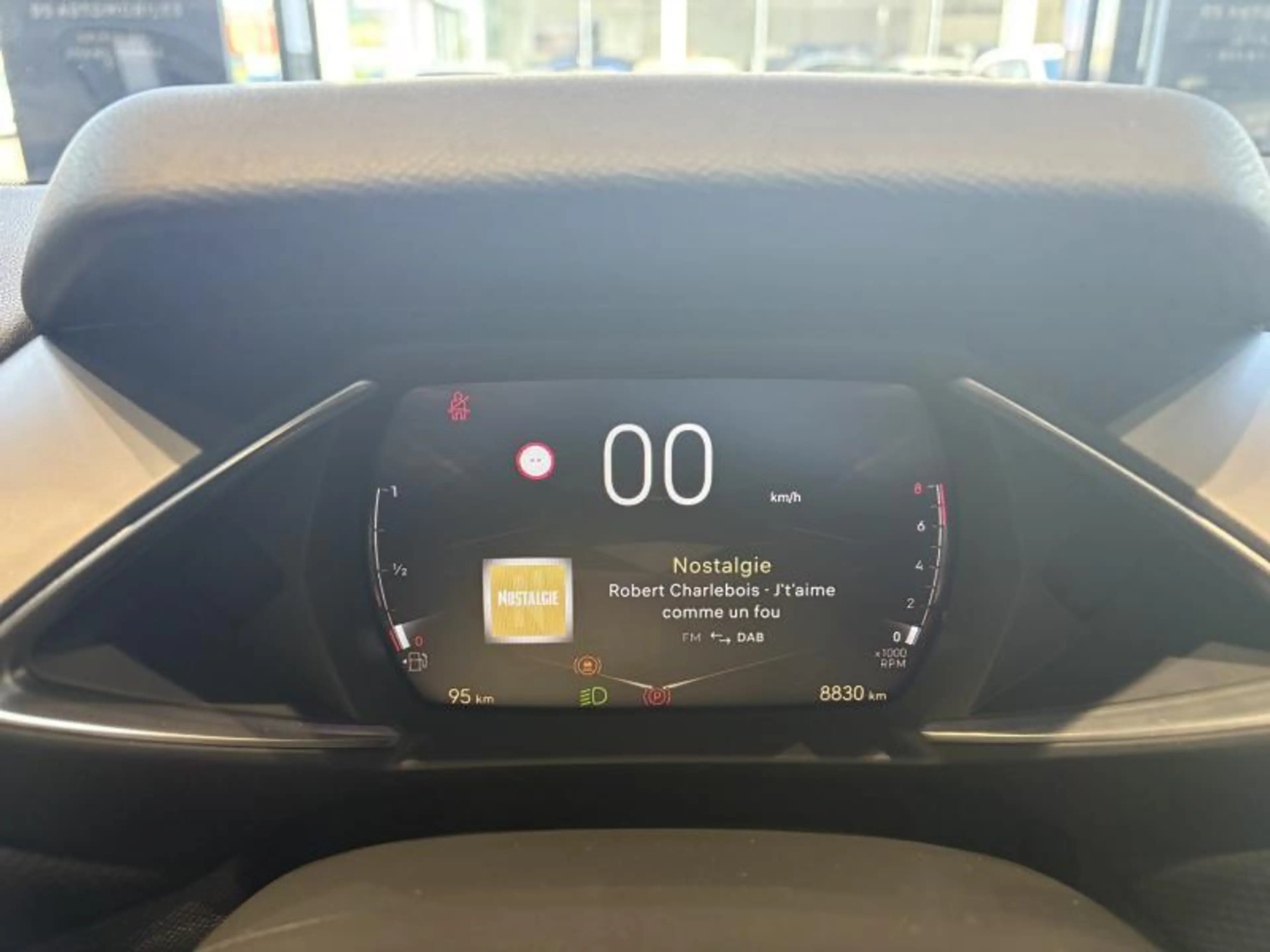 DS Automobiles DS 3 3 — photo 12