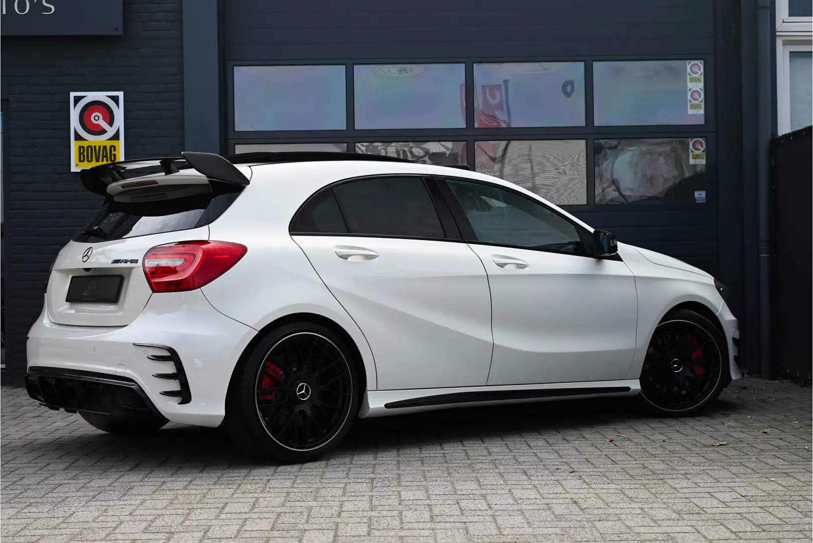 Mercedes-Benz A 45 AMG 4MATIC PANO, Elektrische stoelen Wit - 2