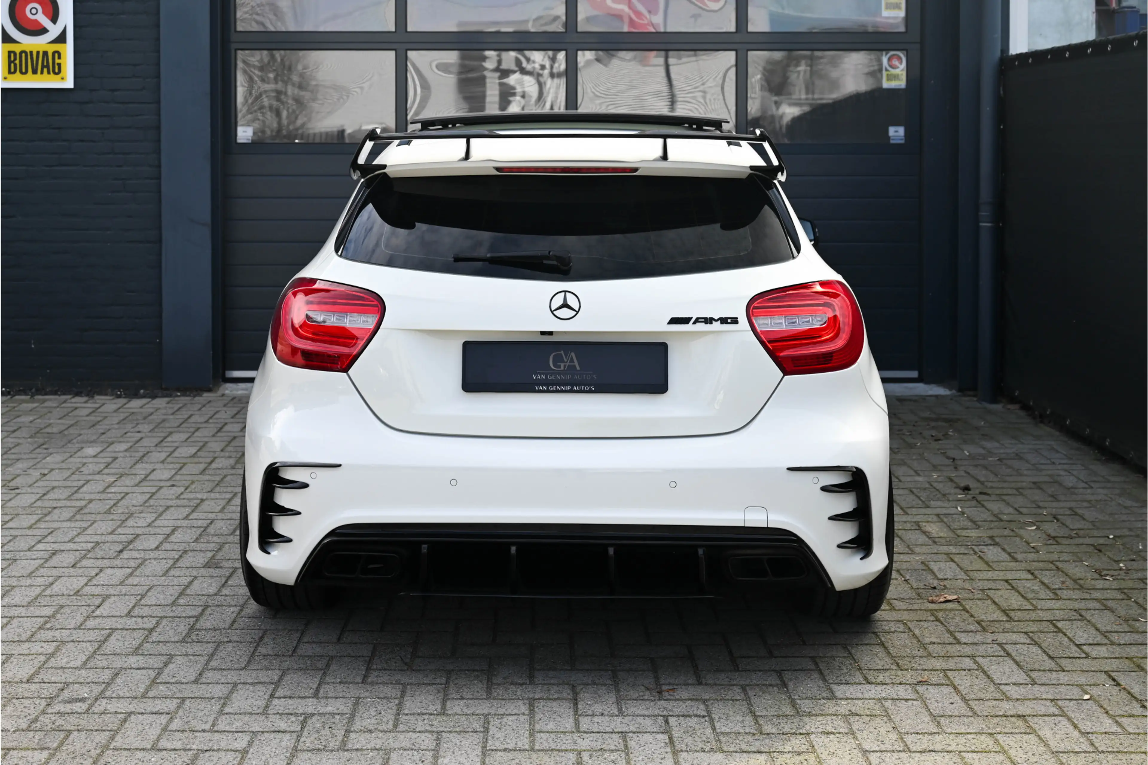 Mercedes-Benz A 45 AMG 4MATIC PANO, Elektrische stoelen — photo 6