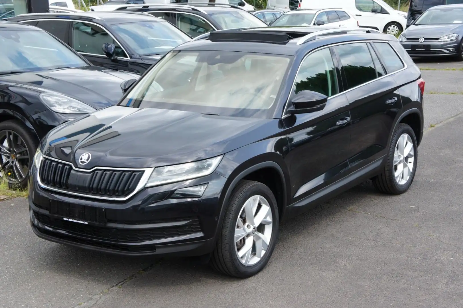 Skoda Kodiaq Style*ACC*AHK*PANO*LEDER*STDHZG*360*CANTO Schwarz - 1