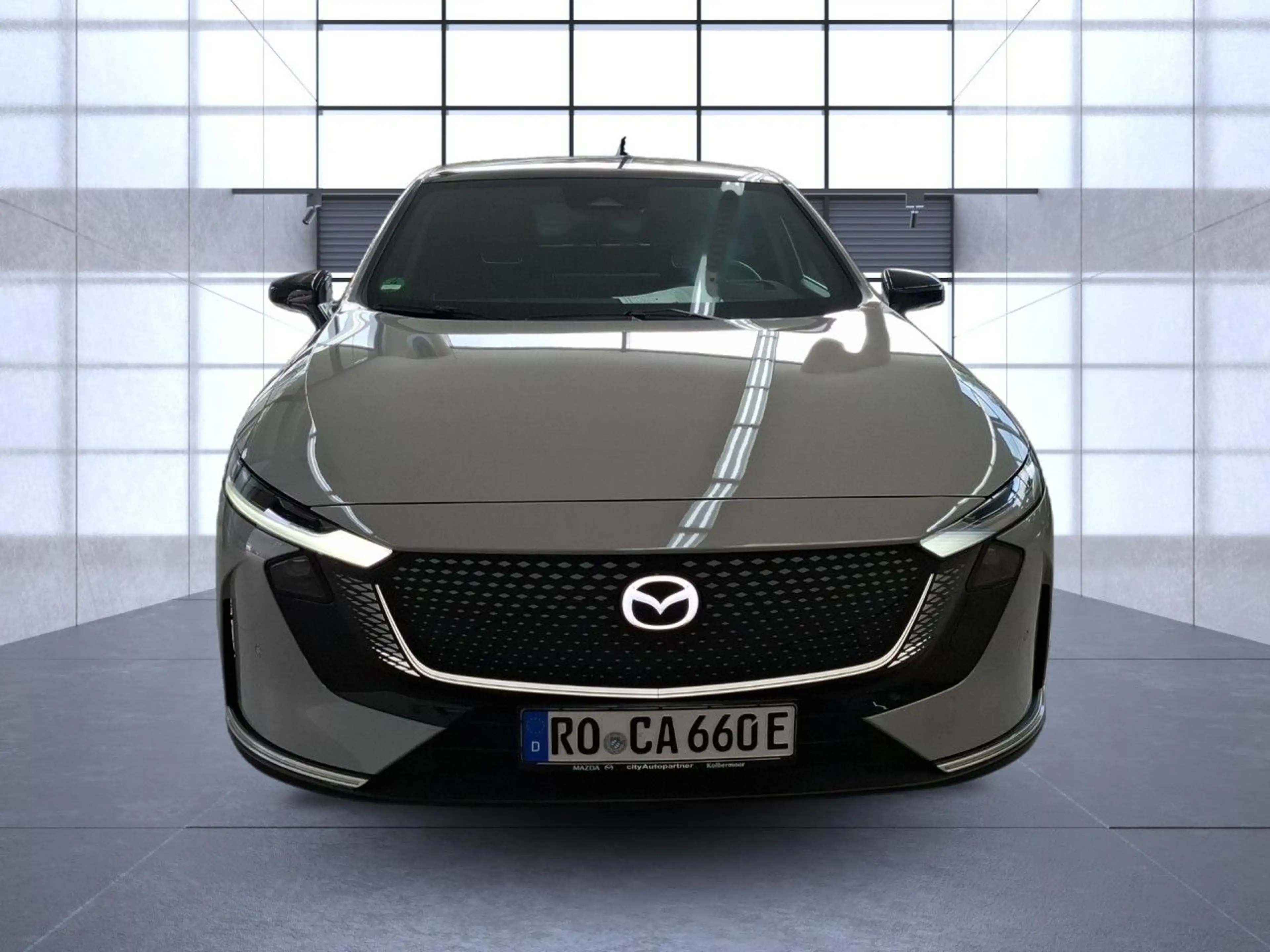 Mazda 6e EV Takumi Head Up Display LED Klima el. Fenster — photo 7