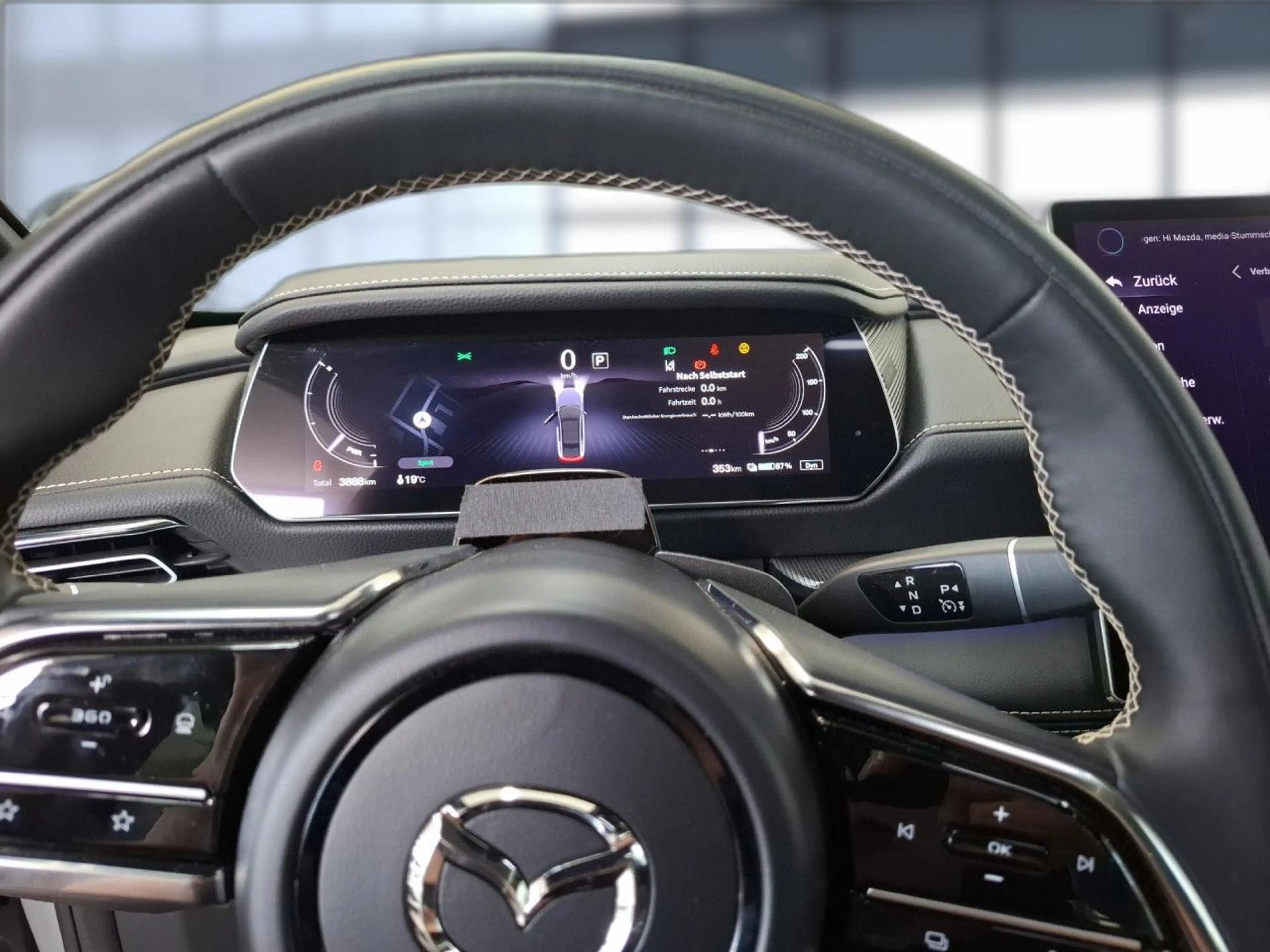 Mazda 6e EV Takumi Head Up Display LED Klima el. Fenster — photo 14