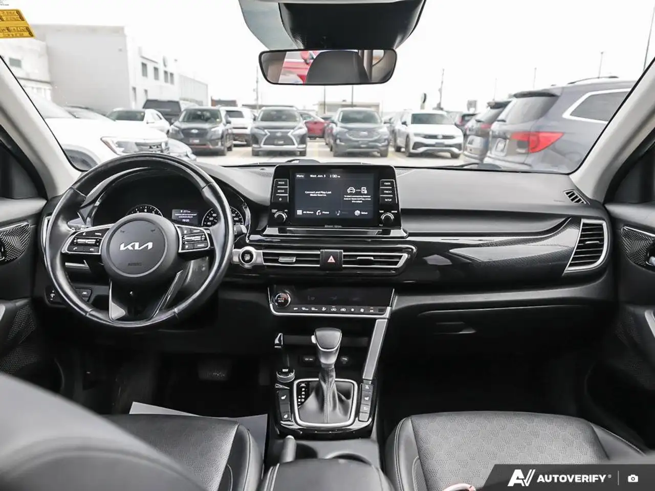 Kia Seltos fotografie Kia Seltos