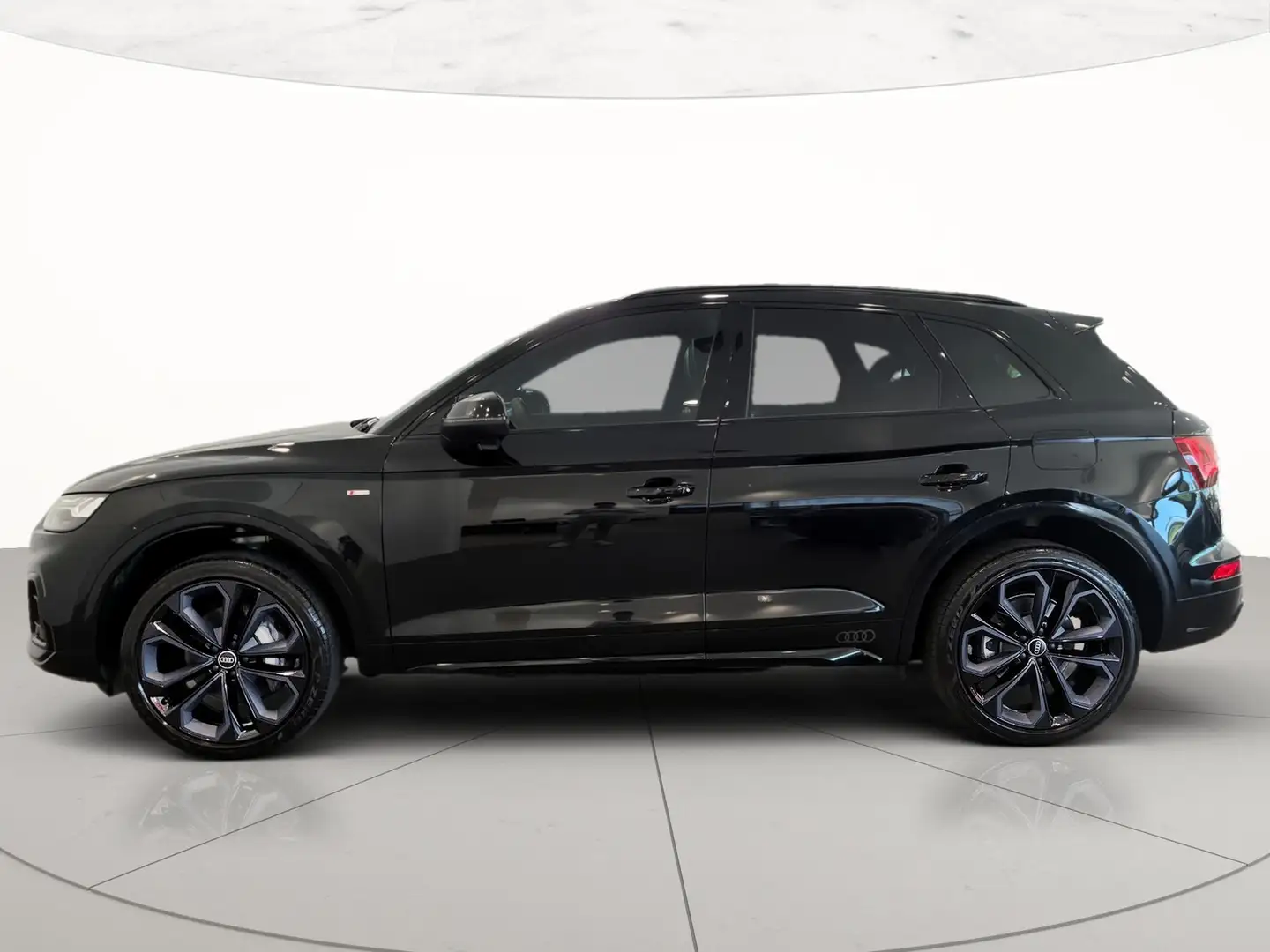 Audi Q5 50 2.0 tfsi e identity black quattro s-tronic Nero - 2