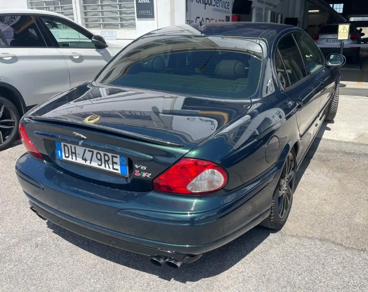 Jaguar X-Type 2.5 V6 Luxury auto, foto 2