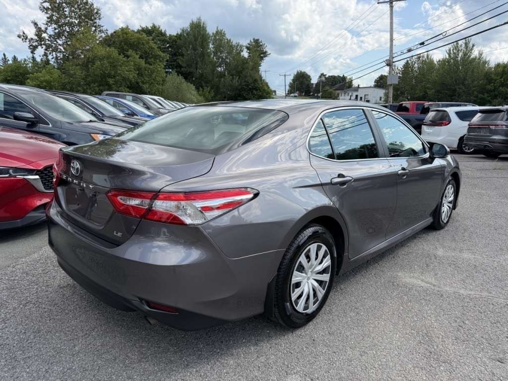 2020 Toyota Camry LE 2.5L AUTOMATIQUE — снимка 1