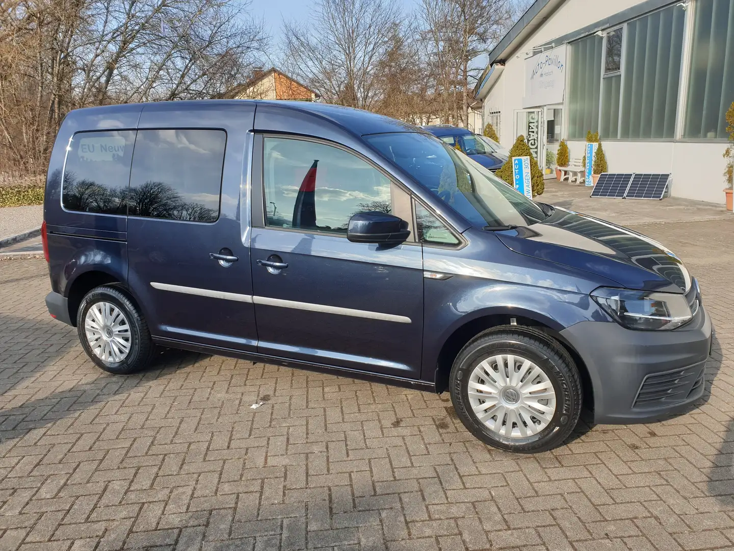 Volkswagen Caddy Trendline 1.0 TSI BMT Sitzheizg Bluetooth gebr WR Blau - 1