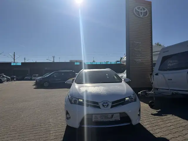 Toyota Auris Touring Sports  Hybrid Edition