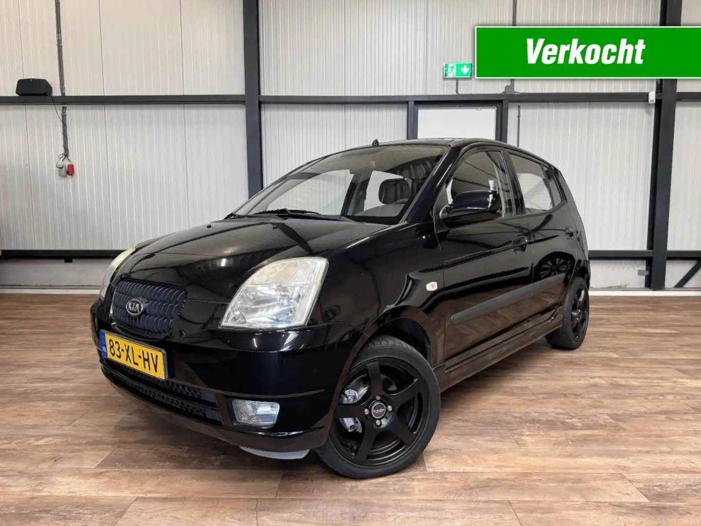 Kia Picanto 1.0 D-light / Airco / 1e Eigenaar / 102000km NAP / Noir - 1