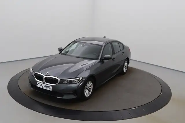 BMW 320 320dA MHEV Business LEDER/CUIR LED GPS PDC Carpl