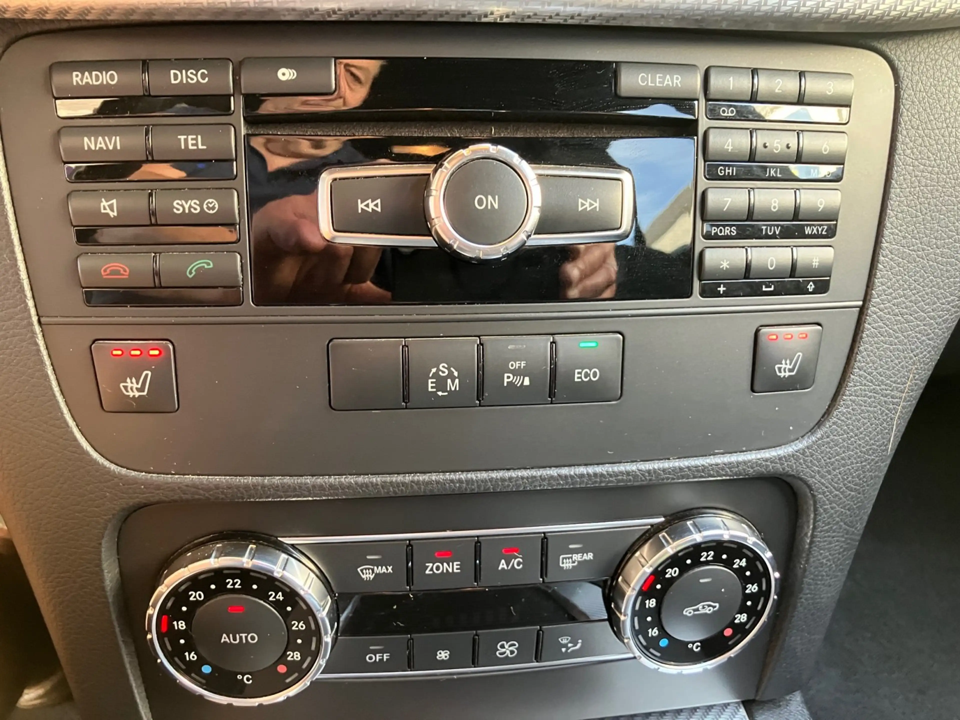 Mercedes-Benz G LK 220 CDI BlueEfficiency AMG AHK — photo 12