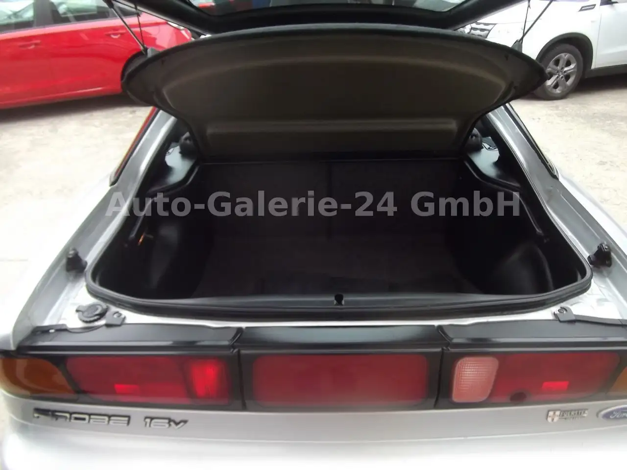 Ford Probe 2,0 16V aus Erstbesitz Orginal 32.400 Km, foto 9