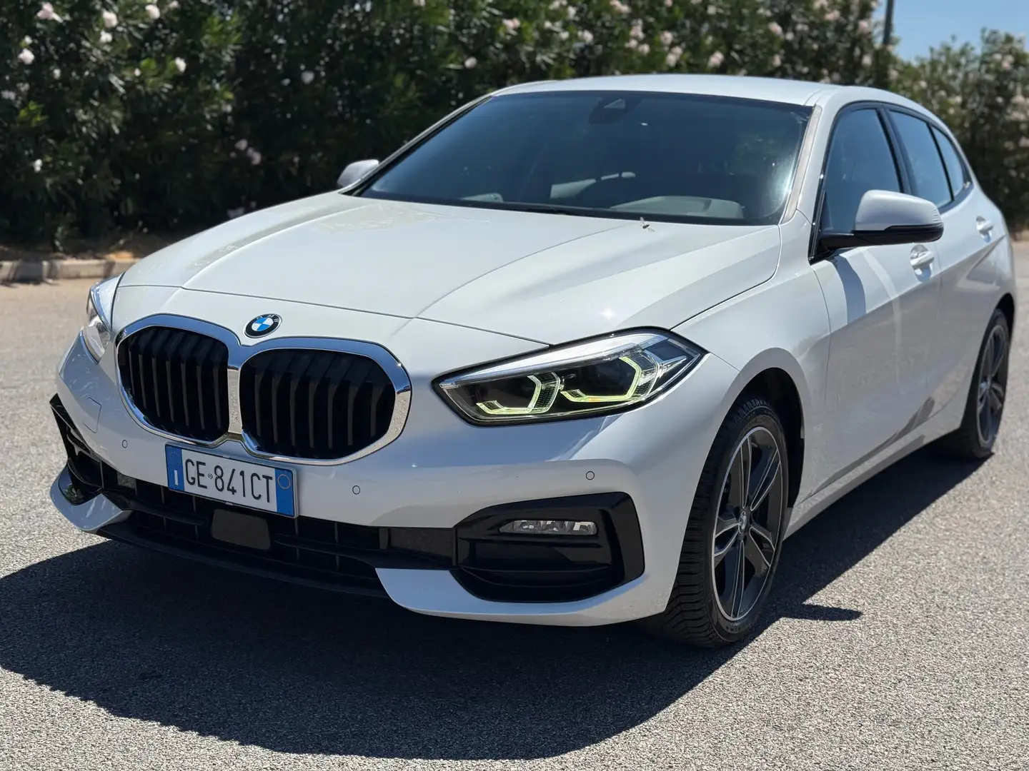 BMW 118 Serie 1 F40 118i Sport 136cv Weiß - 1