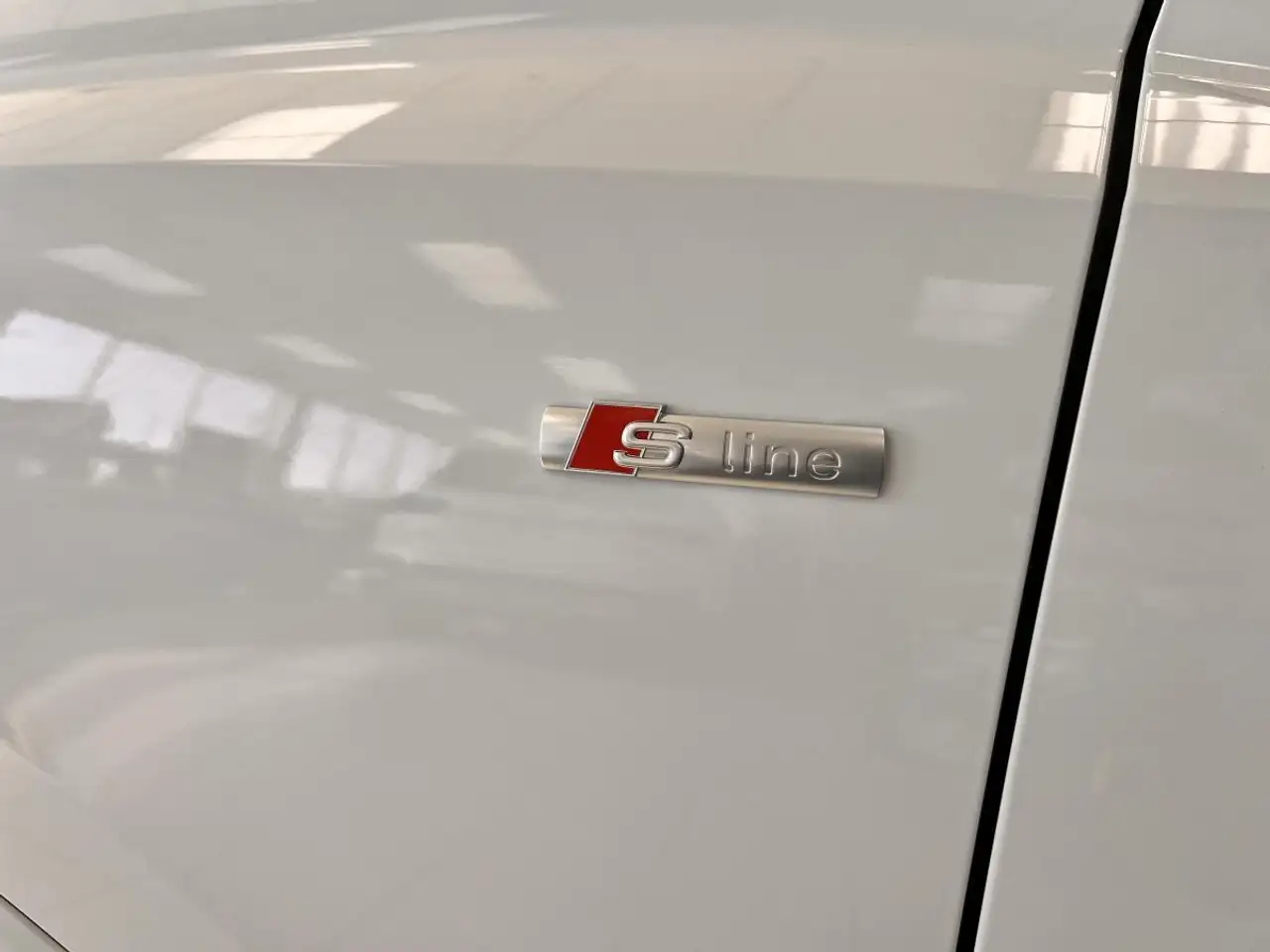 Audi Q3 снимка Audi Q3