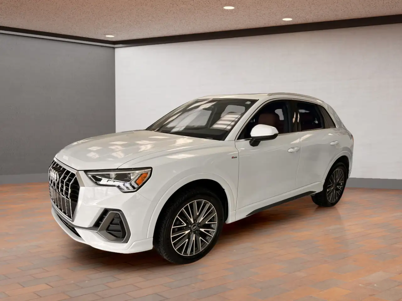 Audi Q3 снимка Audi Q3
