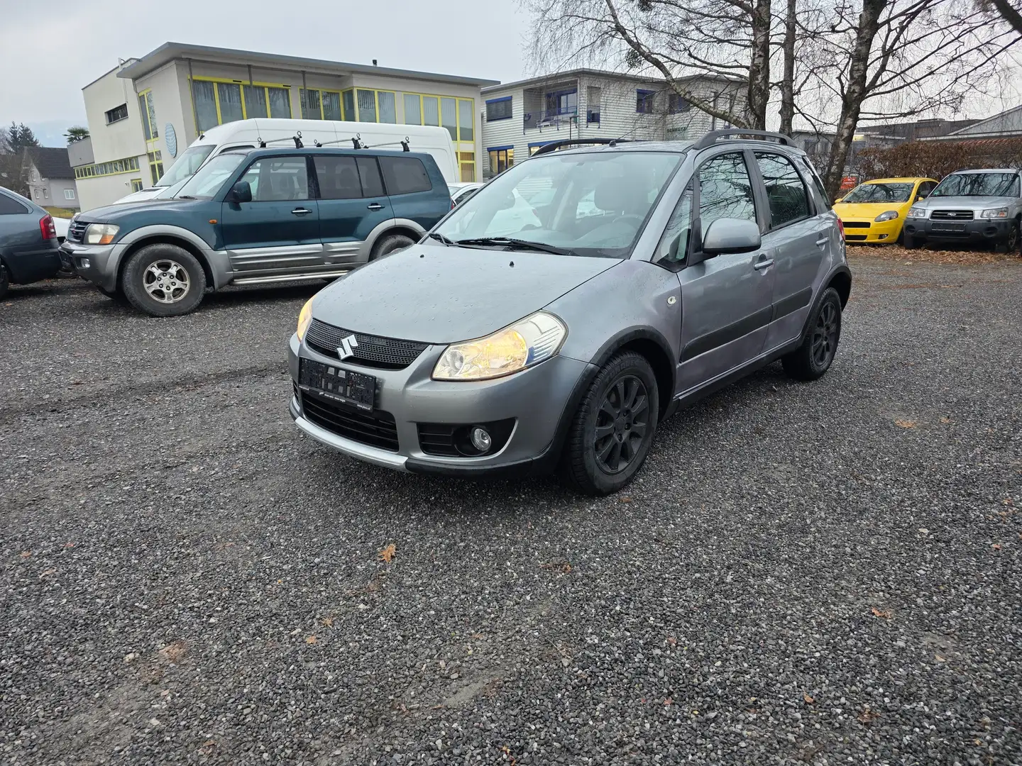Suzuki SX4 Kein Pickel. Export Grau - 2