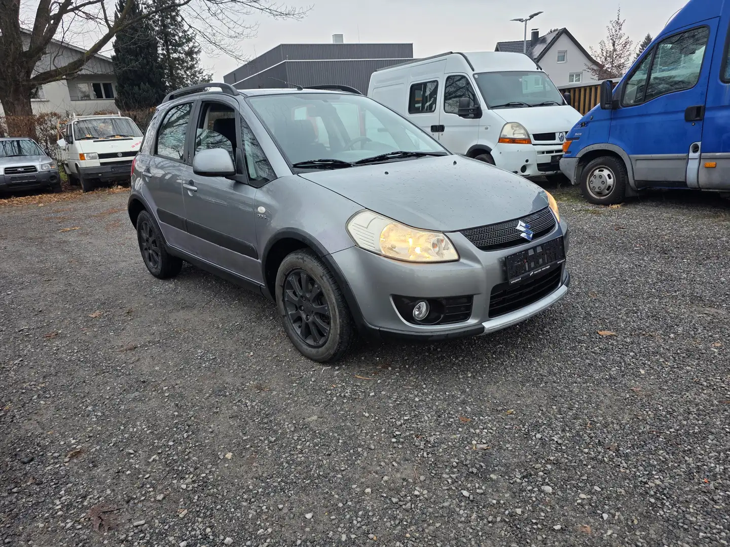 Suzuki SX4 Kein Pickel. Export Grau - 1
