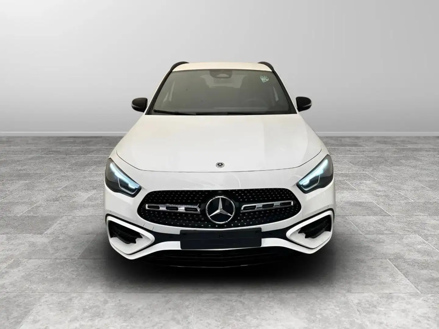 Mercedes-Benz GLA 200 d AMG Line Advanced Plus auto Bianco - 2
