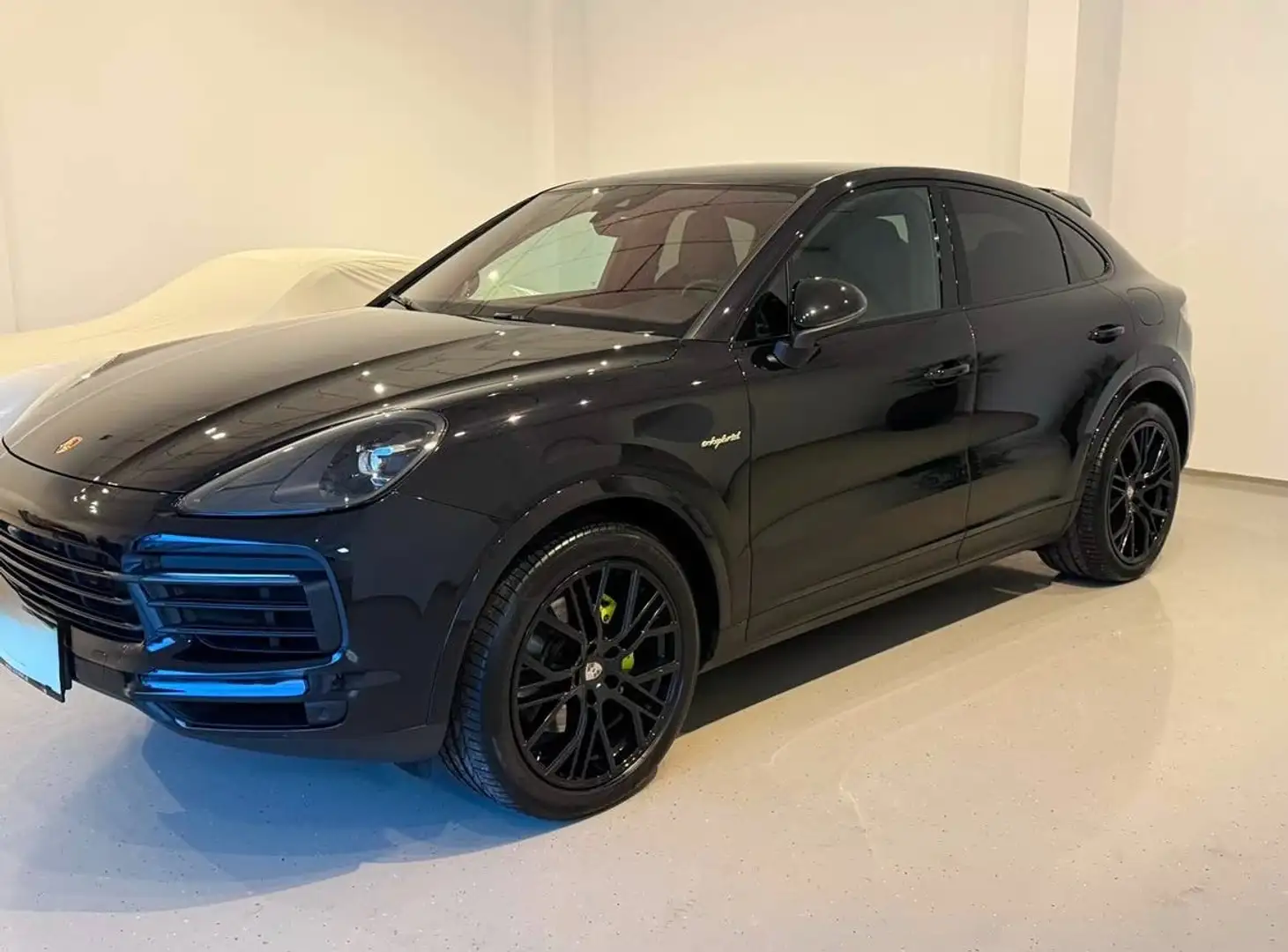 Porsche Cayenne Cayenne Coupe E-Hybrid PHEV 17,9 kWh Aut. Schwarz - 2