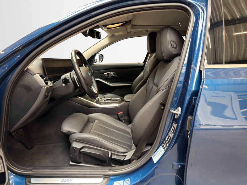 BMW 320 d Touring xDrive ACC AHK STHZ SHZ LRHZ HiFi — photo 8