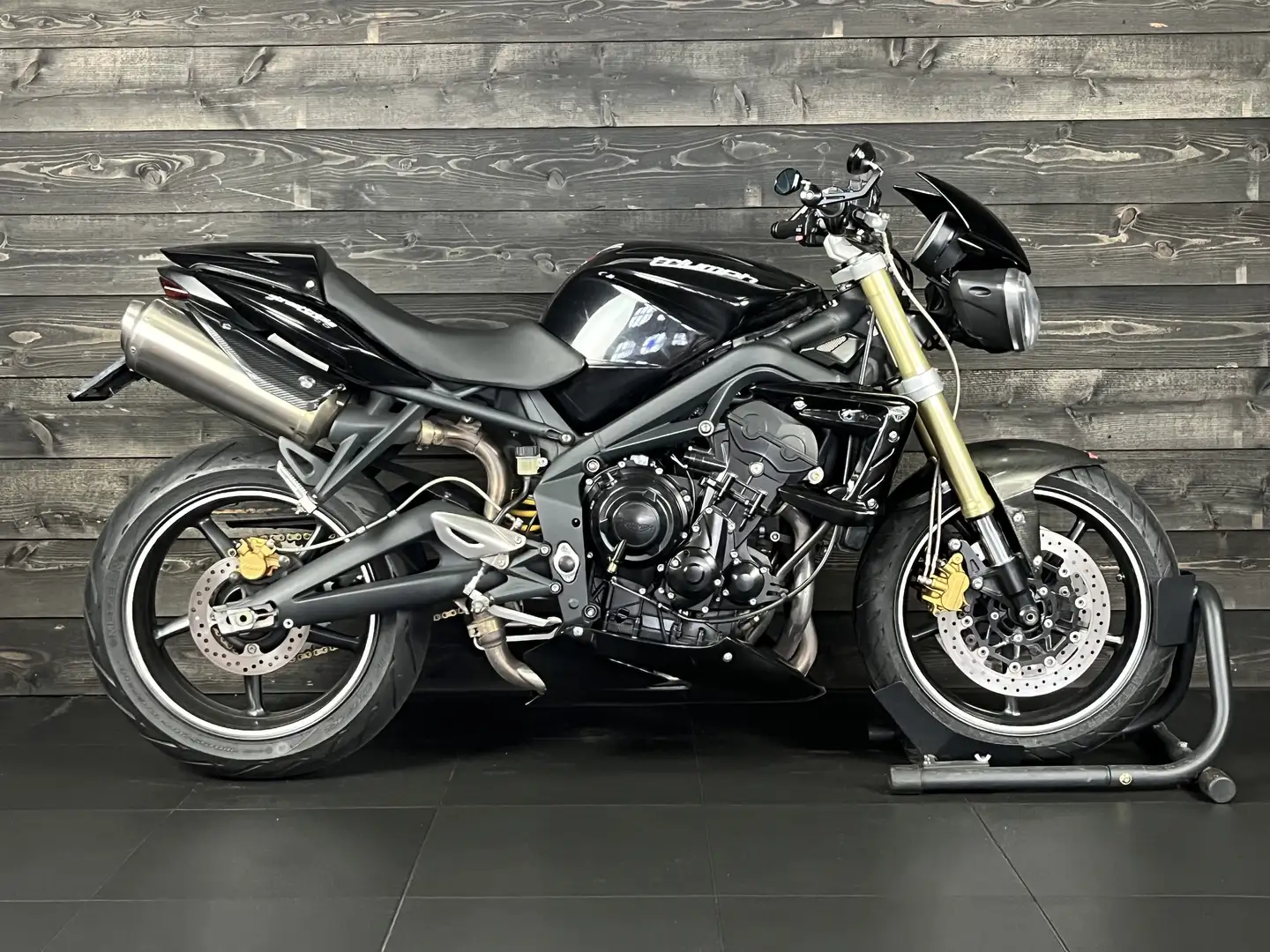 Triumph STREET TRIPLE Zwart - 1