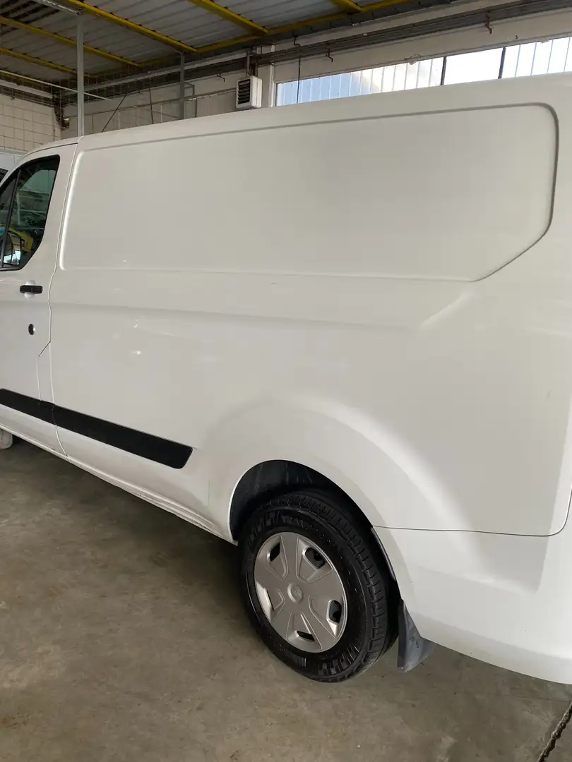 Ford Transit Custom Bianco - 2