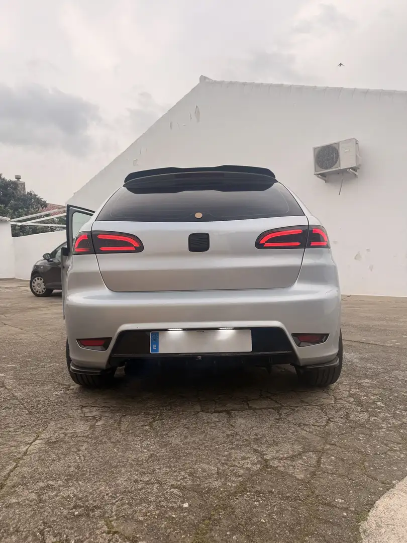 SEAT Ibiza 1.4TDi Reference 70 - 2