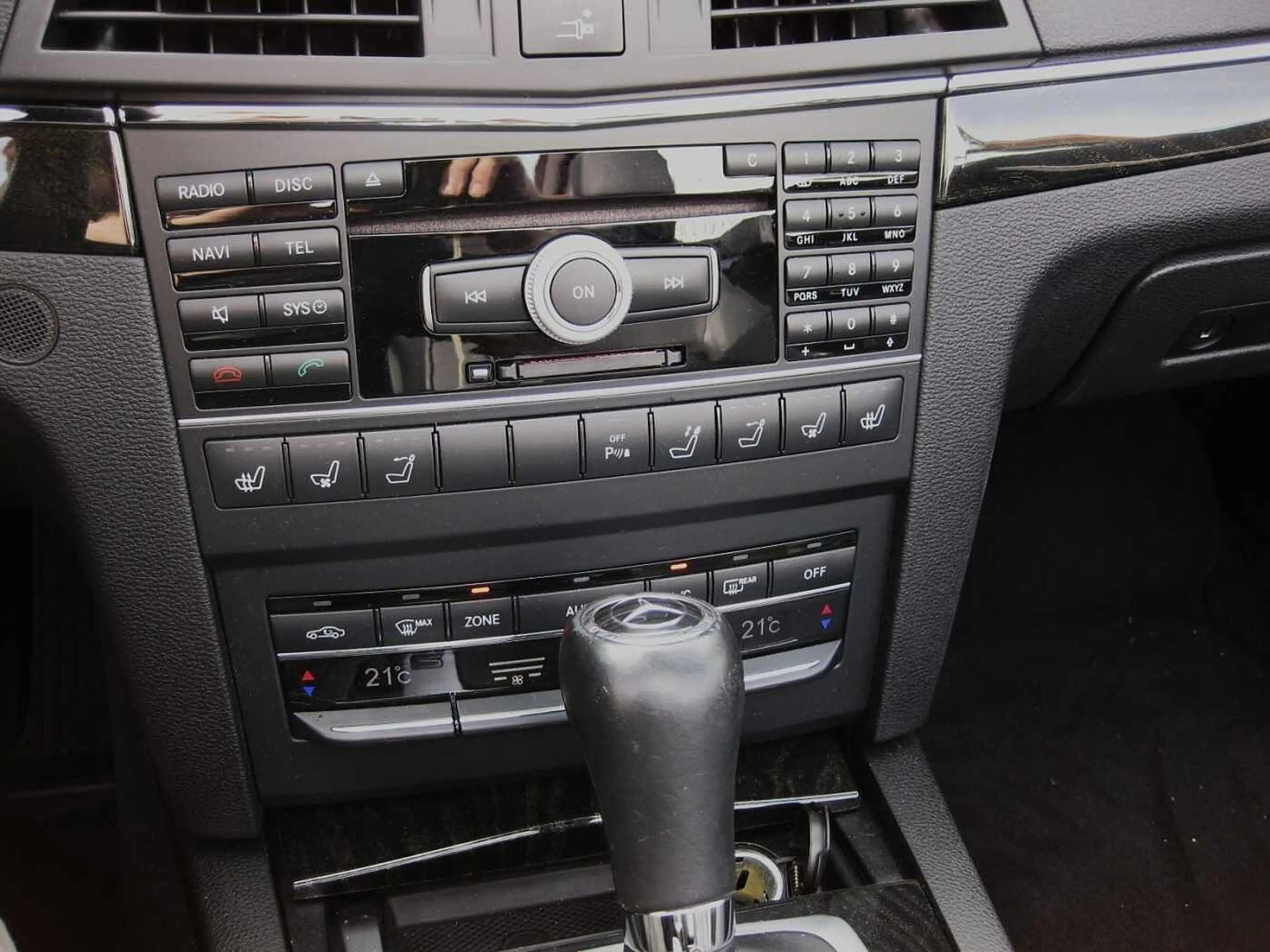 Mercedes-Benz E 350 CDI DPF Cabrio BE 7G Avantgarde Top Ausst. — photo 11