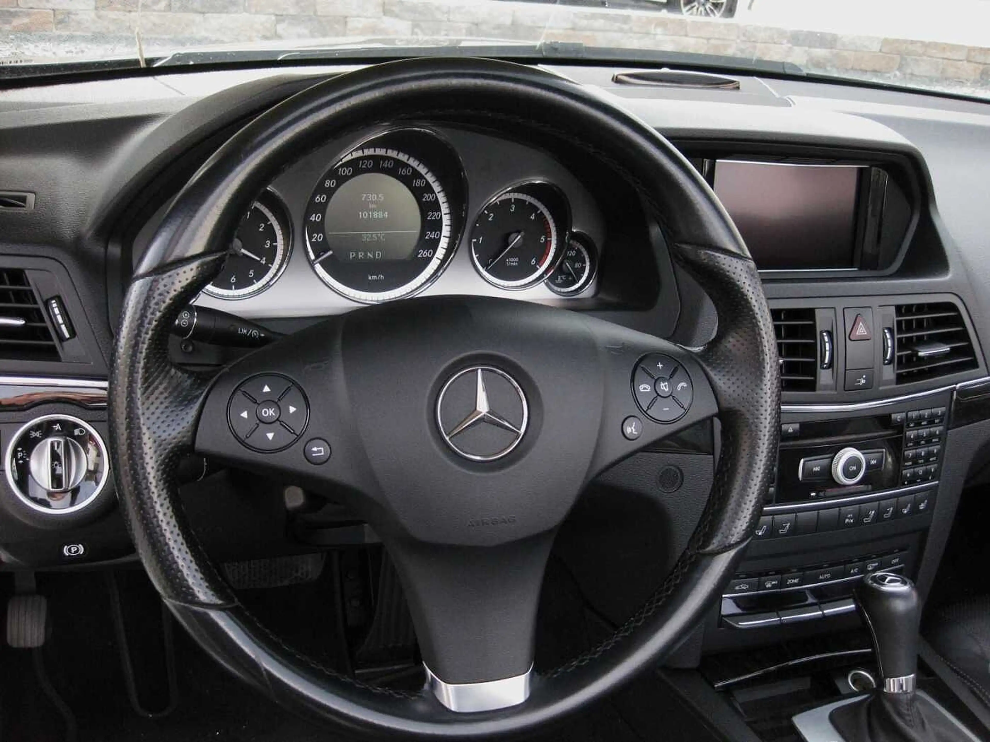 Mercedes-Benz E 350 CDI DPF Cabrio BE 7G Avantgarde Top Ausst. — photo 4