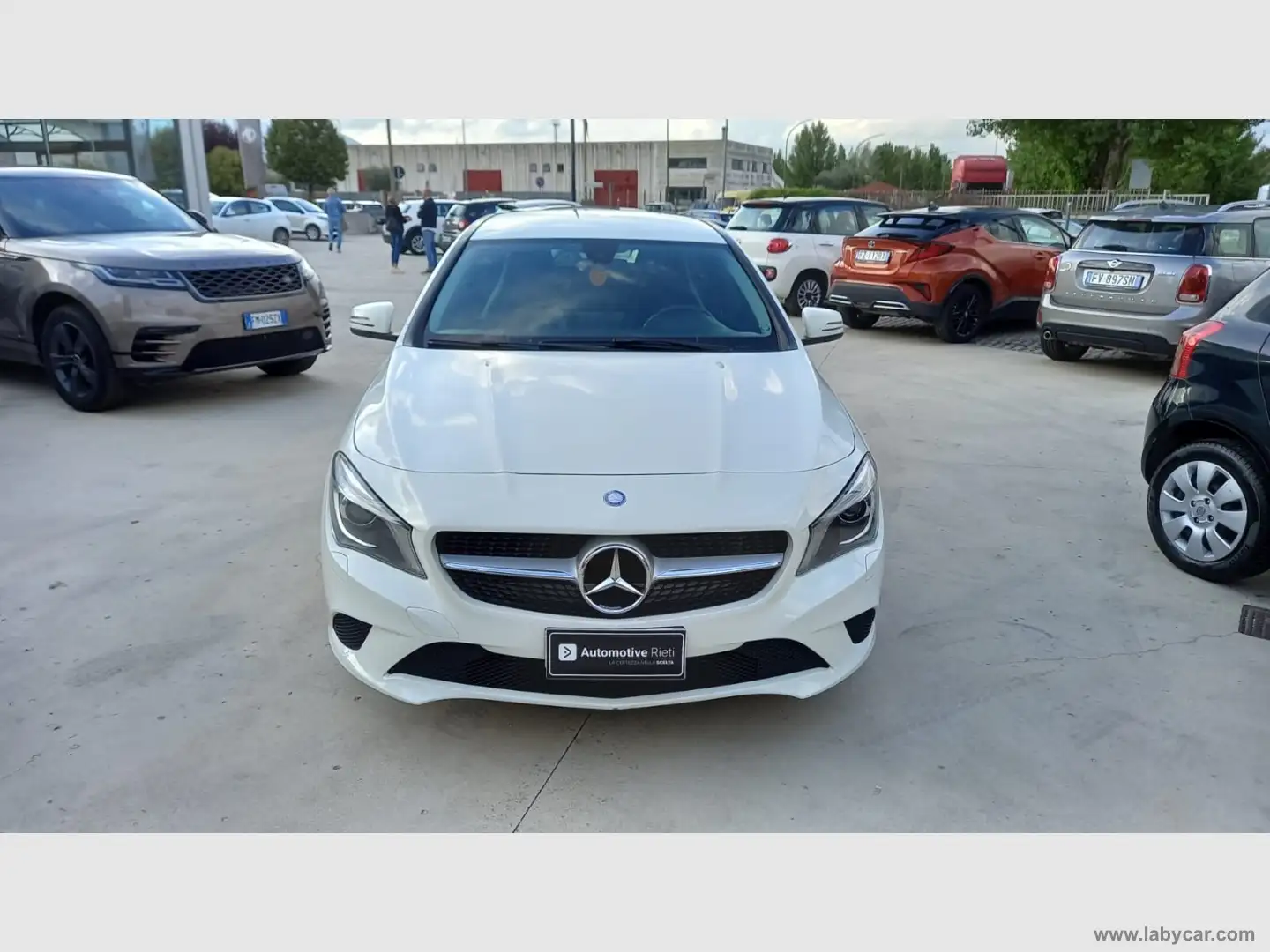 Mercedes-Benz CLA 180 CLA 200 CDI S.W. Automatic Premium Wit - 2