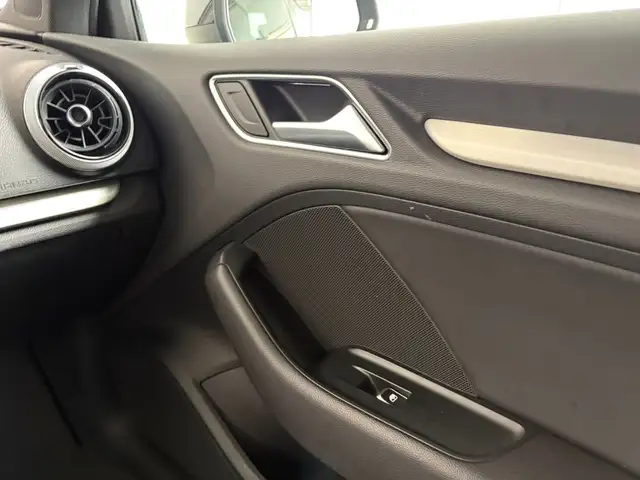 Audi A3 view 18