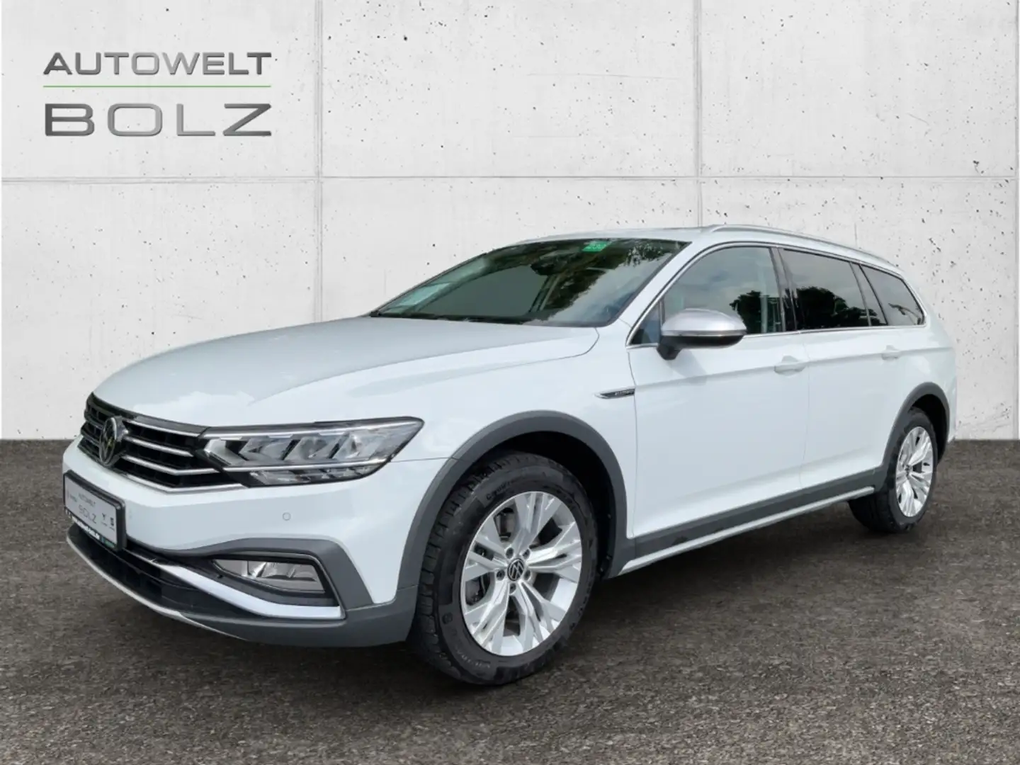 Volkswagen Passat Alltrack 4Motion 2.0 TDI Pano Kamera Navi DigiCock Weiß - 1