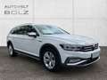 Volkswagen Passat Alltrack 4Motion 2.0 TDI Pano Kamera Navi DigiCock Weiß - thumbnail 3