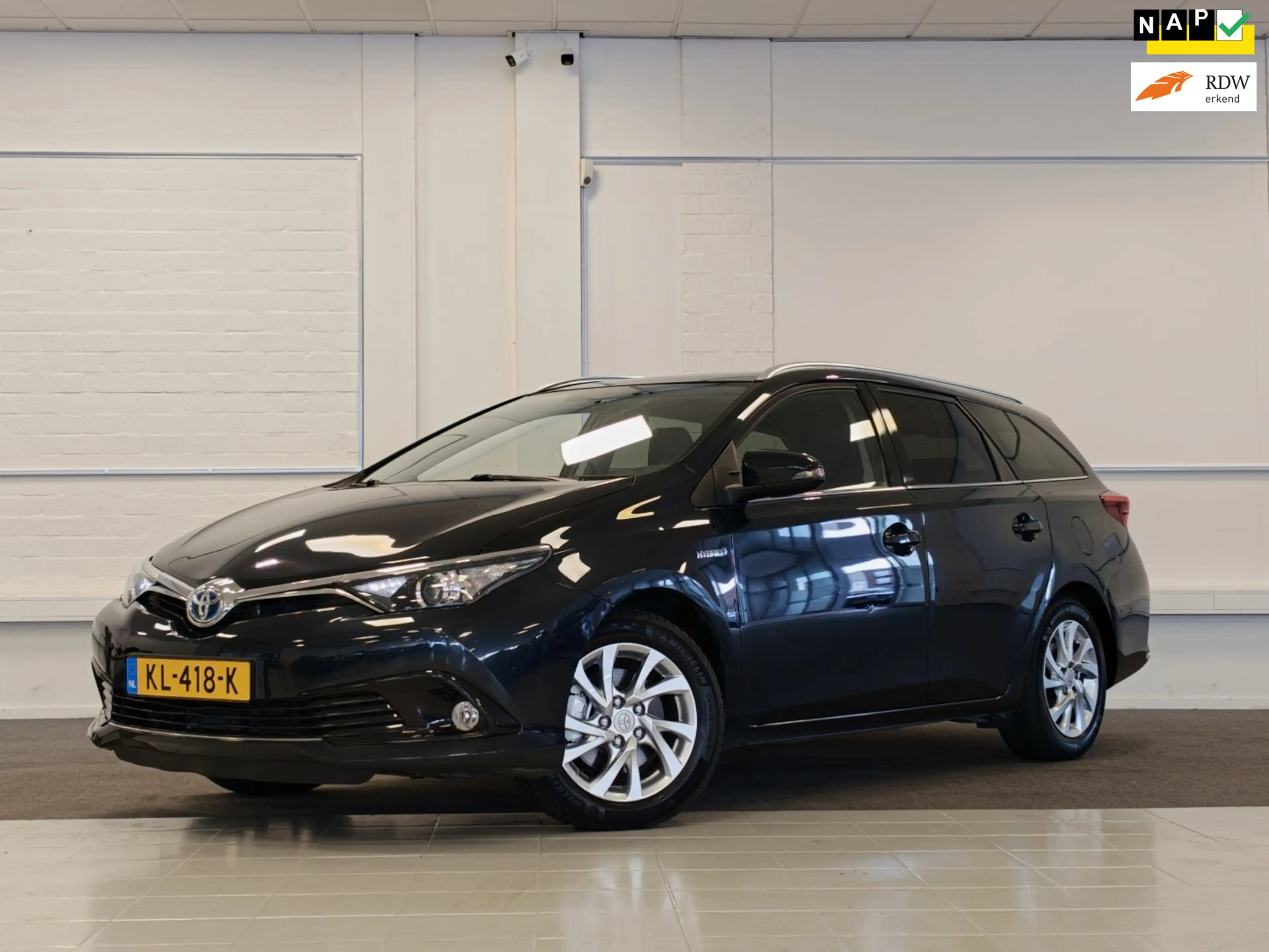 Toyota Auris Touring Sports 1.8 Hybrid Trend Navi Camera Panorm