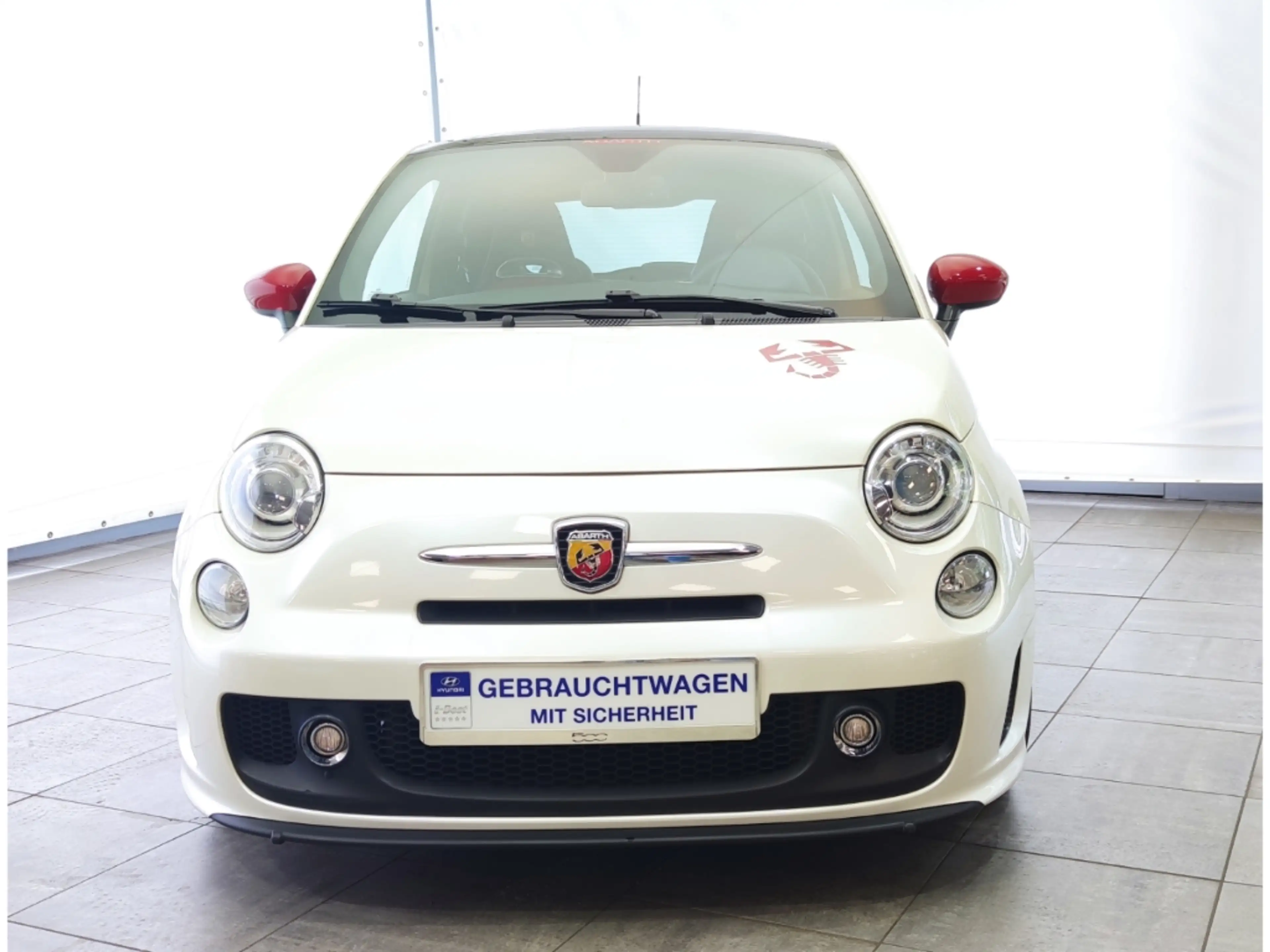 Abarth 500 Abarth Leder Navi Schiebedach  1.Hand Xenon Blueto — photo 2