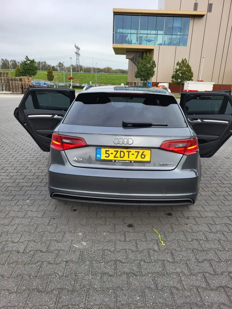 Audi A3 s-line 1.4 TFSI Amb.PL S gt Gris - 1