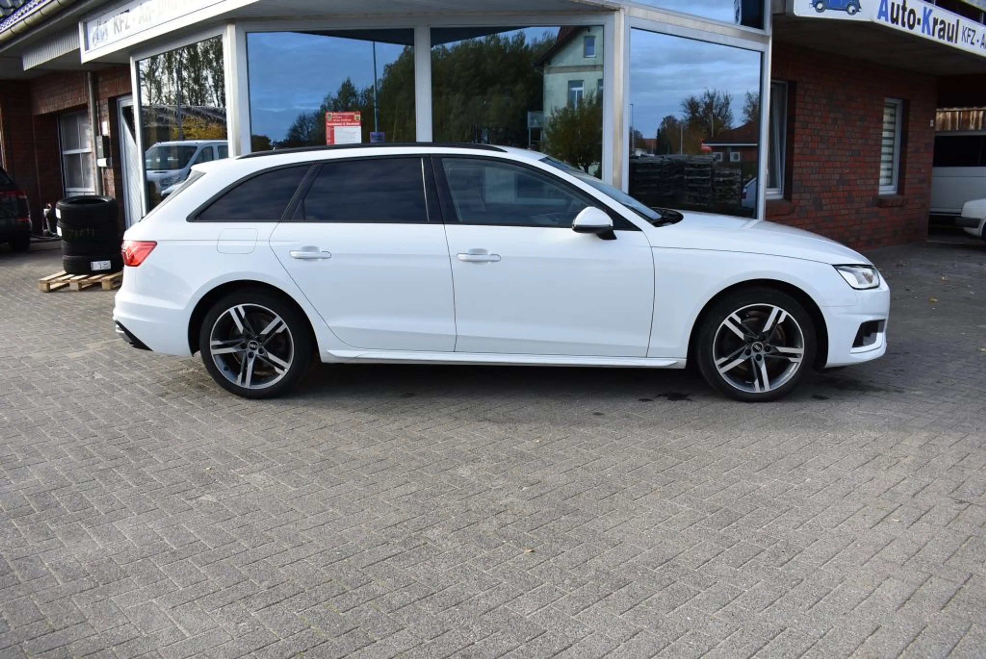 Audi A4 Avant 35 TDI Mild Hybrid S tronic advanced LED-Sch — photo 2