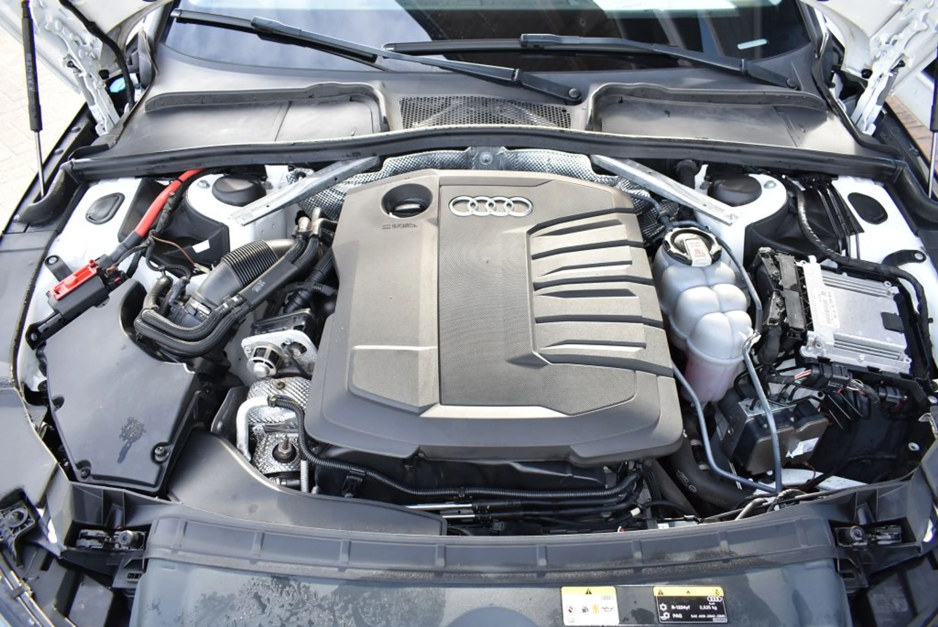 Audi A4 Avant 35 TDI Mild Hybrid S tronic advanced LED-Sch — photo 9