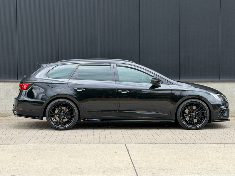 SEAT Leon Leon 2.0 TSI Cupra 4Drive DSG (EU6d-TEMP) — photo 7