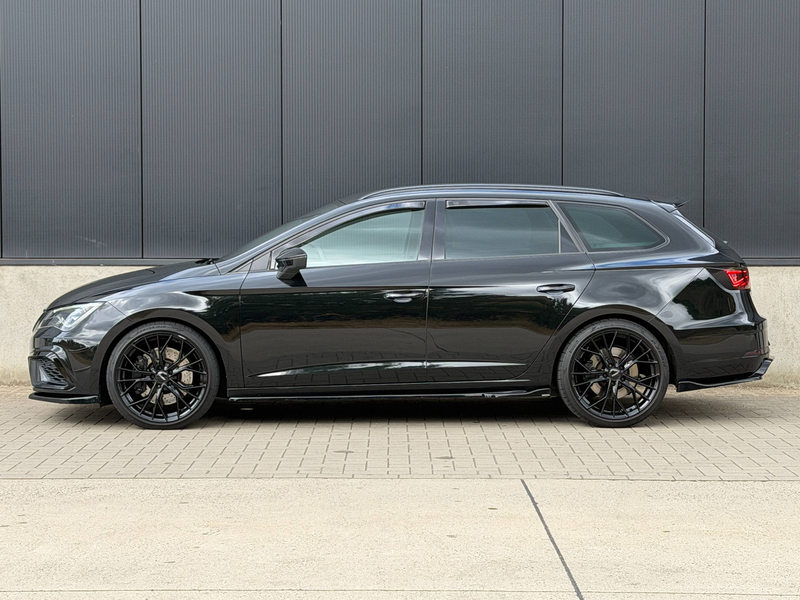 SEAT Leon Leon 2.0 TSI Cupra 4Drive DSG (EU6d-TEMP) — photo 4