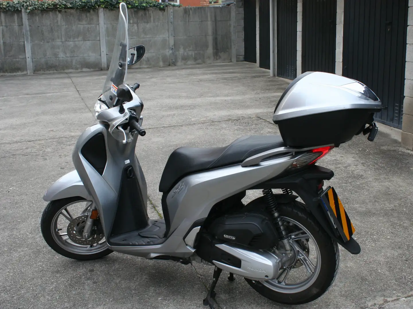 Honda SH 150i Argintiu - 2
