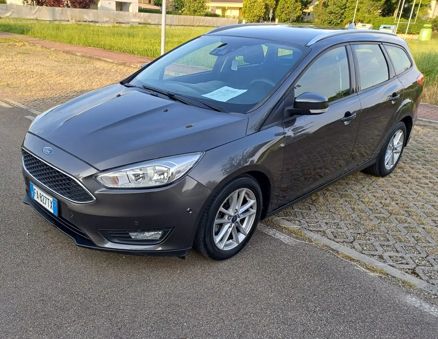 Ford Focus Focus IV 2015 SW SW 1.5 tdci Business s Grigio - 1