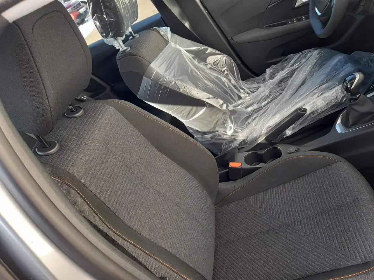 Peugeot 208 1.2 Style NAVI/APP~SHZ~LED~PDC~DAB~GRA~MFL 17